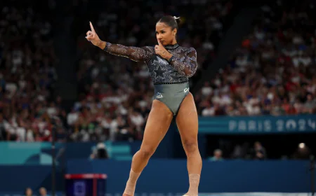 Altın Rötuşlar: Jordan Chiles SI Kapaklarında Parlıyor