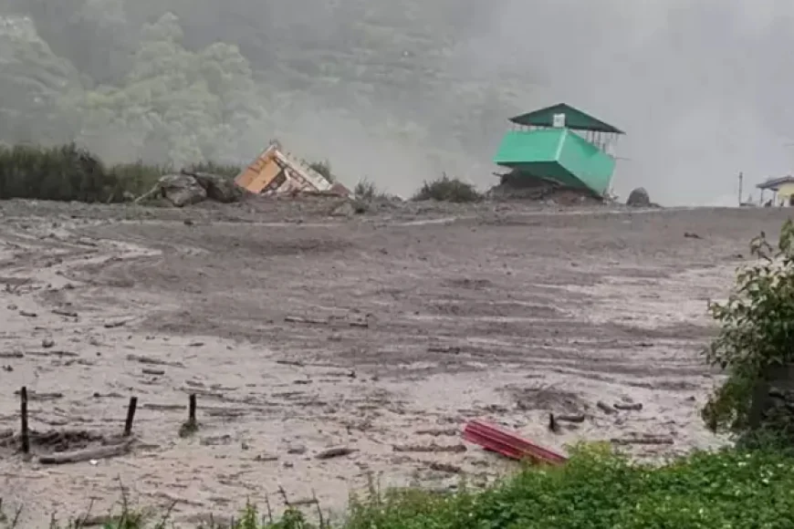 Otobüs Heyelanın Kurbanı Oldu: Hindistan’da 15 Kişi Hayatını Kaybetti