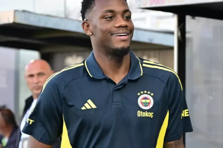 Sosyal Medyada Fırtına Estiren Jhon Duran Paylaşımı