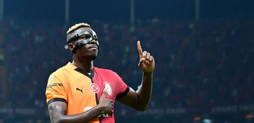 Osimhen transferinde flaş detay! Sözleşmesindeki madde Milan’ı sarstı